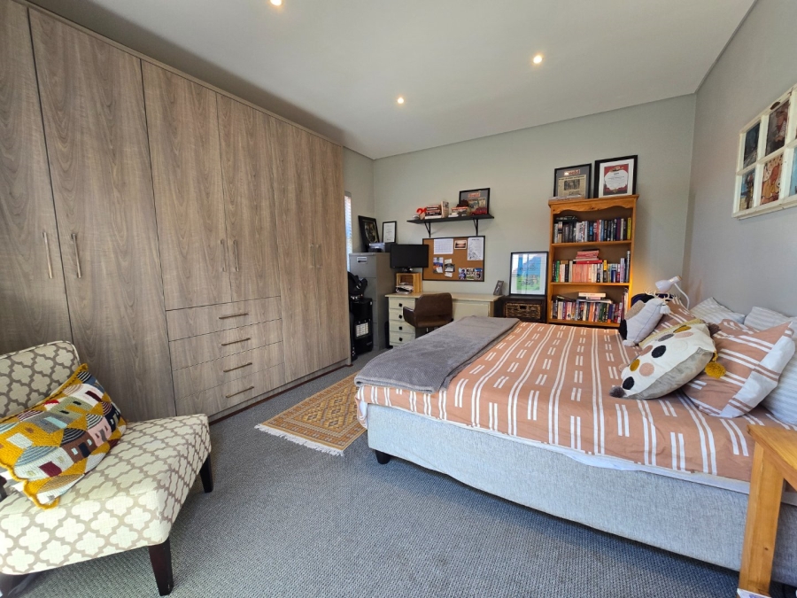 3 Bedroom Property for Sale in Wild Olive Estate Free State